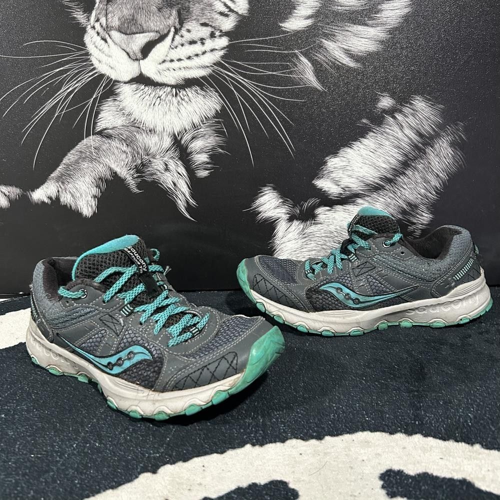 Saucony Grid Raptor TR 2 S15427-1 Athletic Sneaker Women's 8 Gray Leather Trail